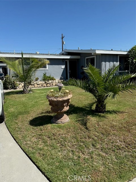 Detail Gallery Image 2 of 2 For 1323 W Goodhue Ave, Anaheim,  CA 92802 - 4 Beds | 2 Baths