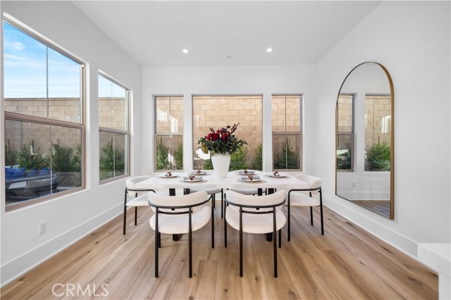 307 Brimwood, Irvine CA: https://media.crmls.org/medias/8e2b5b3a-2e0f-4e96-866d-eadc7c56d678.jpg