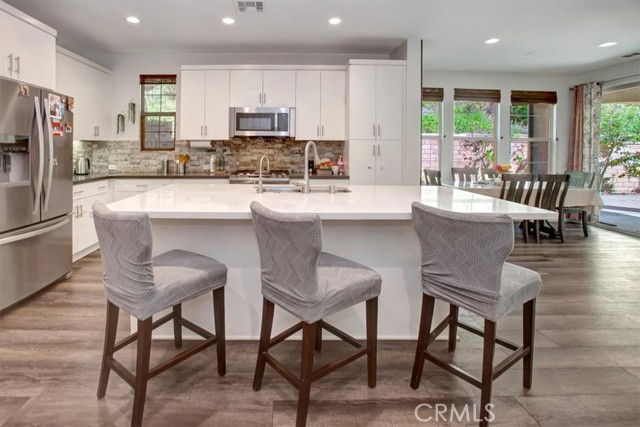 Detail Gallery Image 9 of 46 For 83 Prominence, Lake Forest,  CA 92630 - 3 Beds | 2/1 Baths