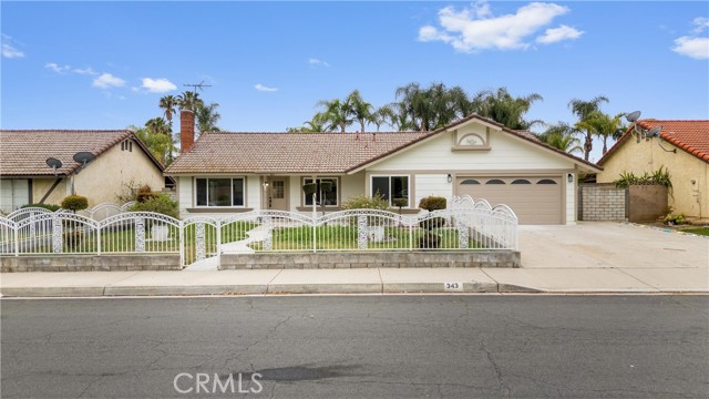 343 W Orchard Street, Rialto CA: https://media.crmls.org/medias/8e2b958e-b093-4911-9f98-45e7326805b3.jpg