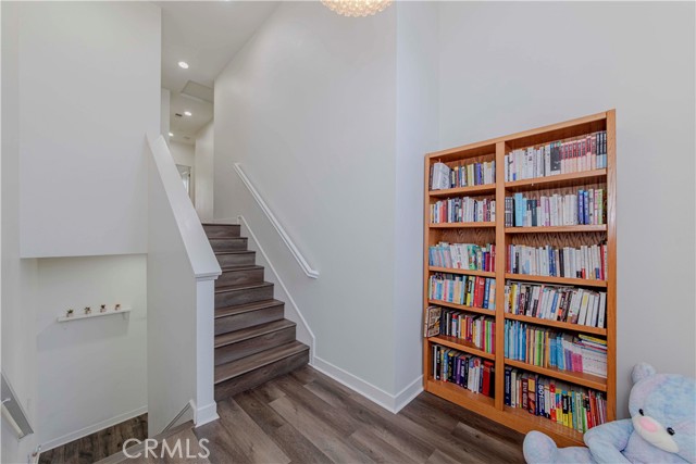 Image 18 of 40 For 9213 Sunshine Place