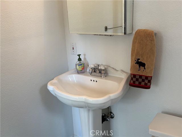 Detail Gallery Image 15 of 20 For 6302 Spruce, Angelus Oaks,  CA 92305 - 2 Beds | 2 Baths