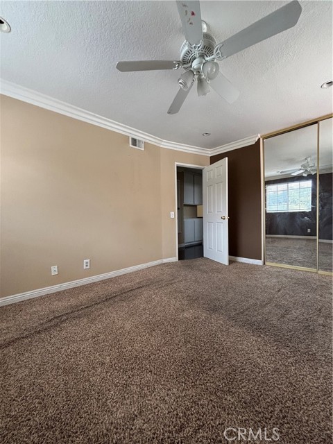 17092 Whispering Brook Way, Riverside CA: https://media.crmls.org/medias/8e2c6dcf-da68-4ac4-a49f-2a3b7ae6aab2.jpg