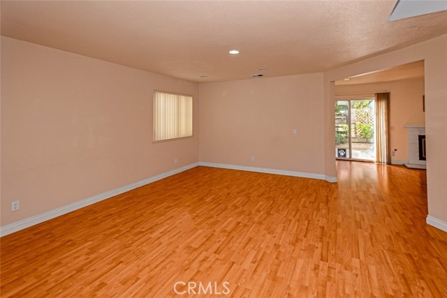 Detail Gallery Image 7 of 32 For 248 Sundance Ct, Azusa,  CA 91702 - 3 Beds | 3 Baths