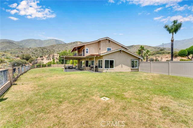 Detail Gallery Image 28 of 34 For 3074 Mountain Top, Highland,  CA 92346 - 4 Beds | 3 Baths