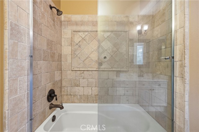 Detail Gallery Image 35 of 56 For 24987 Greensbrier Dr, Stevenson Ranch,  CA 91381 - 5 Beds | 4 Baths