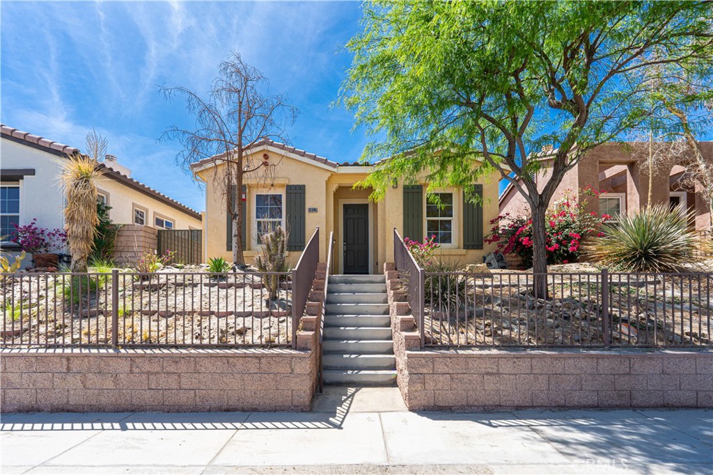 26345 Avenida Quintana