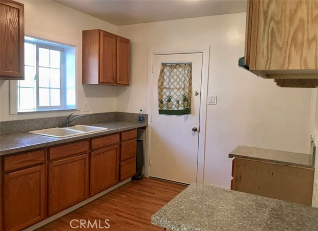 Detail Gallery Image 8 of 14 For 11321 Indiana St, Whittier,  CA 90601 - 3 Beds | 1 Baths