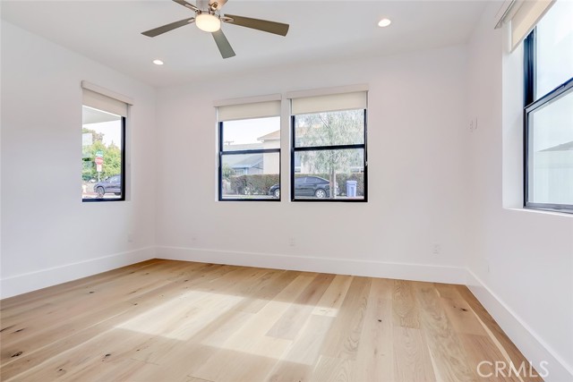 2621 Gates Avenue, Redondo Beach, California 90278, 4 Bedrooms Bedrooms, ,4 BathroomsBathrooms,Residential,Sold,Gates,PV23085389