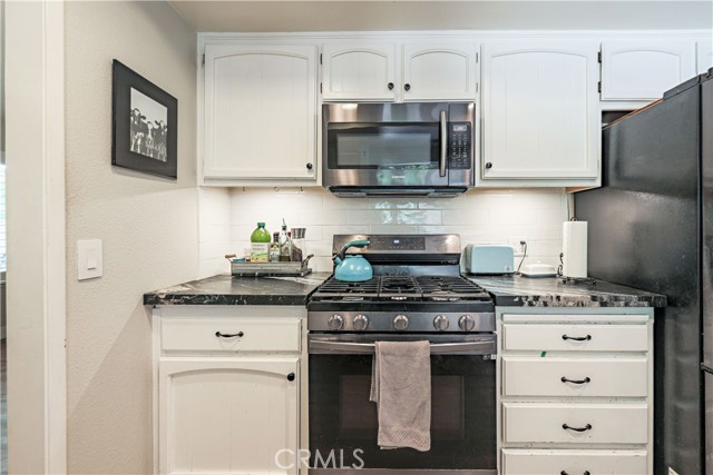 Detail Gallery Image 19 of 71 For 832 Valparaiso Ct, Merced,  CA 95348 - 4 Beds | 2 Baths