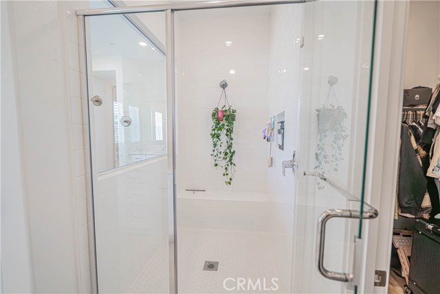 Detail Gallery Image 29 of 58 For 29768 Camino La Perdiz, Valencia,  CA 91354 - 5 Beds | 5 Baths