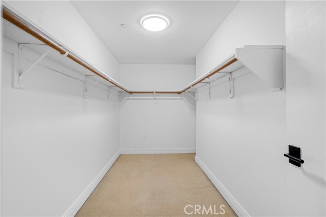 850 E Ocean Boulevard, Long Beach CA: https://media.crmls.org/medias/8e2ffcad-bc44-4c60-b22c-16550db43f48.jpg