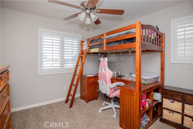 12934 Pearblossom Street, Hesperia CA: https://media.crmls.org/medias/8e30bc40-e2a1-4583-822b-46a2d6f7573b.jpg
