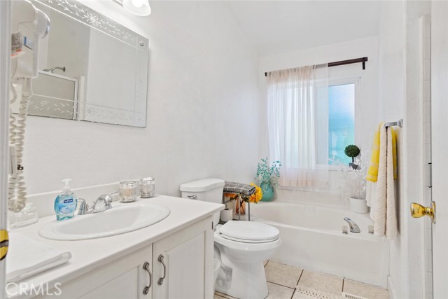 20401 Soledad Canyon Road, Canyon Country CA: https://media.crmls.org/medias/8e30f23a-18e8-48c0-b0ec-785973fb0e94.jpg