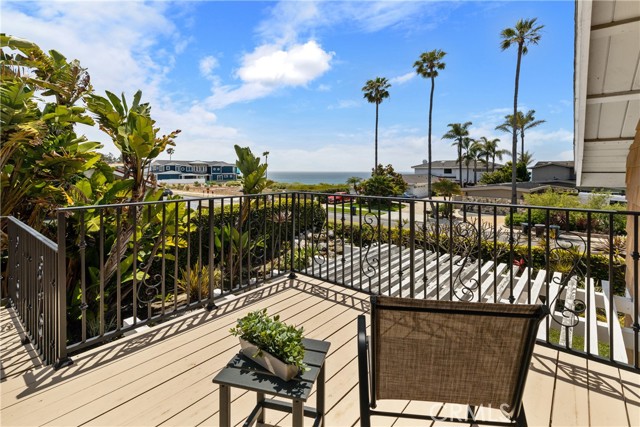 27492 Via Valor, Dana Point CA: https://media.crmls.org/medias/8e31f3db-9173-4654-9a61-25b6ac5362f9.jpg