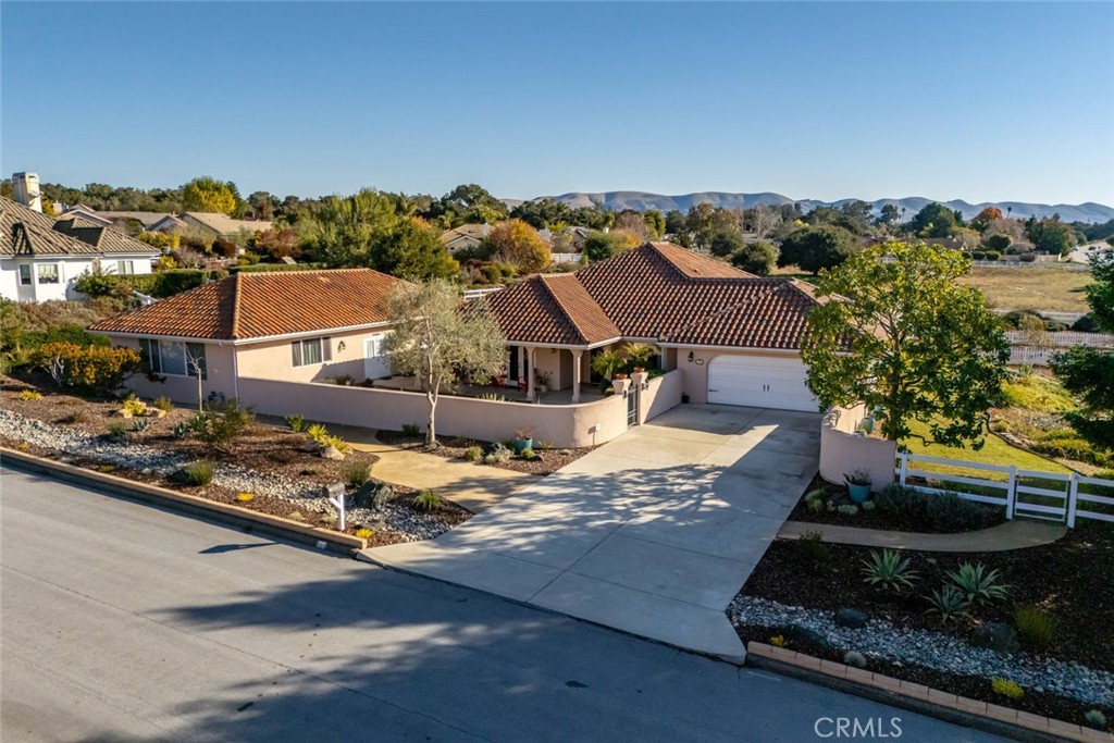 989 Sweet Gum Lane