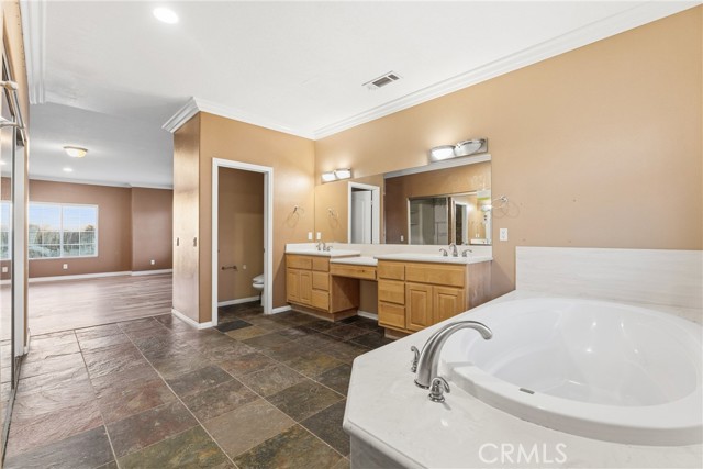 Detail Gallery Image 17 of 37 For 26647 Mainsail, Helendale,  CA 92342 - 4 Beds | 2/1 Baths