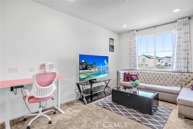 Detail Gallery Image 16 of 41 For 16681 Wyndham Ln #8,  Fontana,  CA 92336 - 3 Beds | 2/1 Baths