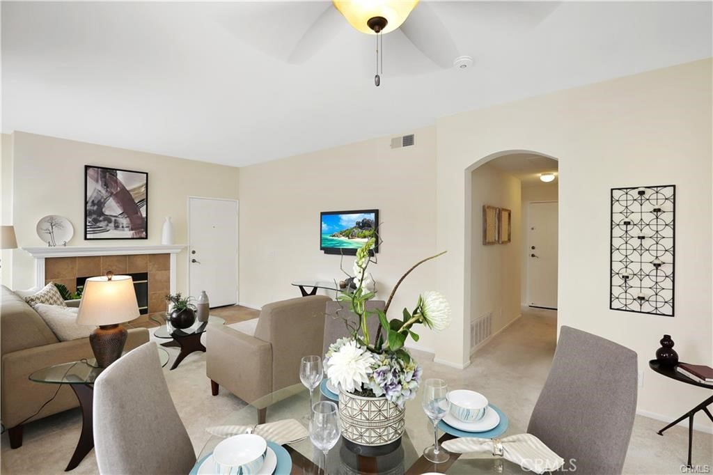 8e3256b7 C1c6 4868 Bfe5 3b632aef80ea