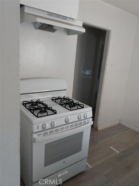 Detail Gallery Image 5 of 18 For 12429 a Hadley St, Whittier,  CA 90601 - 2 Beds | 1 Baths