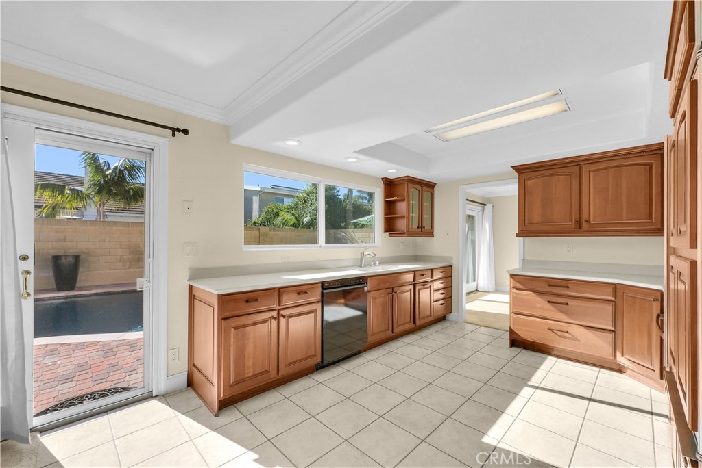 MLS #OC25274099 image #14