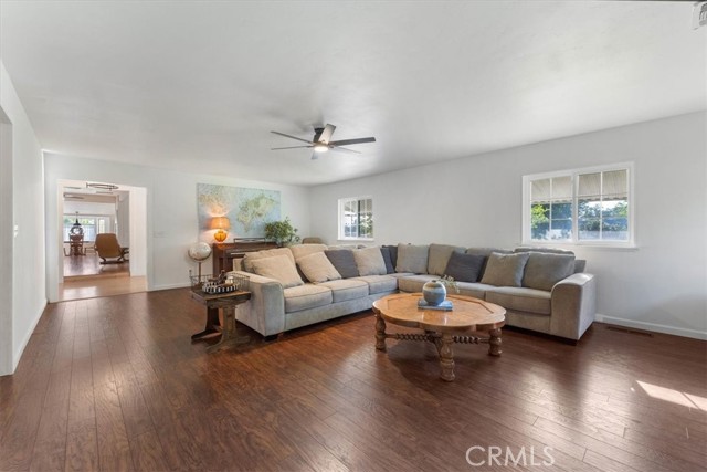 8791 Fox Street, Los Molinos CA: https://media.crmls.org/medias/8e35171c-e16e-4527-96d5-44c790d32804.jpg