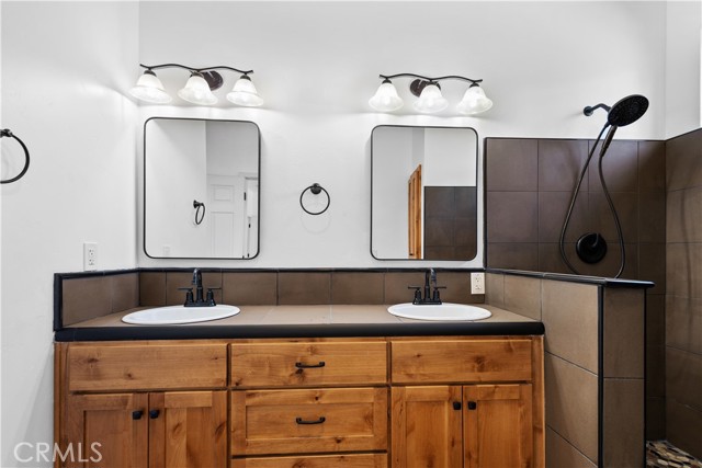 Detail Gallery Image 19 of 37 For 6010 Sunny Ln, Paradise,  CA 95969 - 3 Beds | 2 Baths