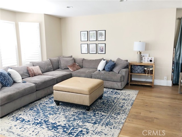 Detail Gallery Image 9 of 33 For 1702 Lake Street, Huntington Beach,  CA 92648 - 4 Beds | 3 Baths