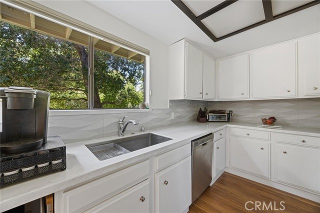 Detail Gallery Image 7 of 39 For 2250 King Ct #4,  San Luis Obispo,  CA 93401 - 2 Beds | 1/1 Baths