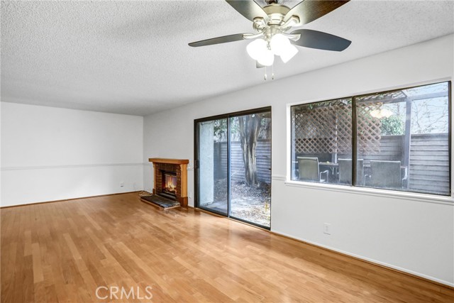 Detail Gallery Image 9 of 30 For 1110 Strawberry, Glendora,  CA 91740 - 2 Beds | 3 Baths