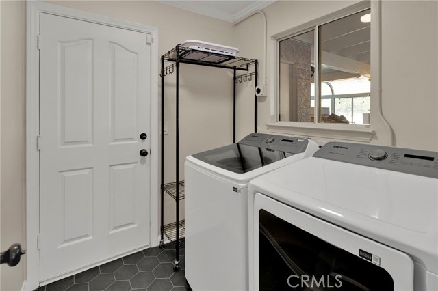 Detail Gallery Image 33 of 50 For 18570 Niagara, Victorville,  CA 92395 - 4 Beds | 3 Baths