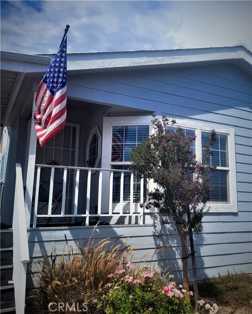 WELCOME HOME!