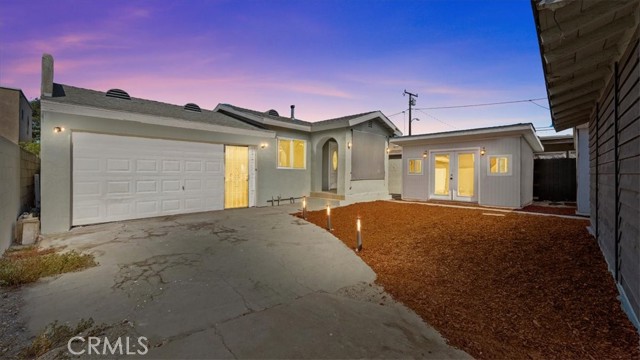 Detail Gallery Image 4 of 33 For 809 N Tamarind Ave, Compton,  CA 90220 - – Beds | – Baths