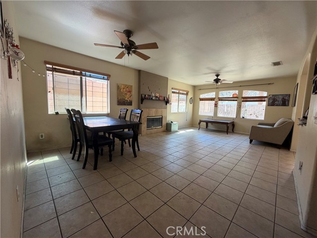 Detail Gallery Image 9 of 33 For 51900 Avenida Madero, La Quinta,  CA 92253 - 4 Beds | 2 Baths