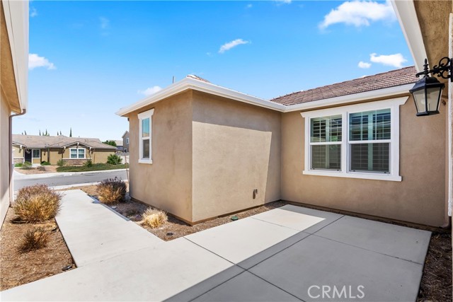 Detail Gallery Image 3 of 48 For 41719 Wayladn Ct, Lancaster,  CA 93536 - 4 Beds | 4 Baths