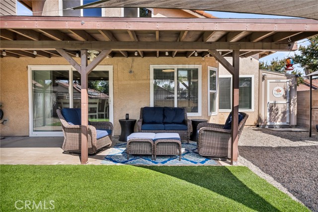 1105 W Victoria Street, Rialto CA: https://media.crmls.org/medias/8e37e599-5299-4096-a766-46eb04f52540.jpg