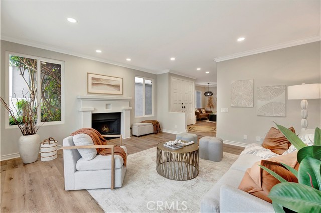 311 22nd Street, Huntington Beach CA: https://media.crmls.org/medias/8e38ab76-1a74-4c5b-b56a-2b8c29a8800a.jpg