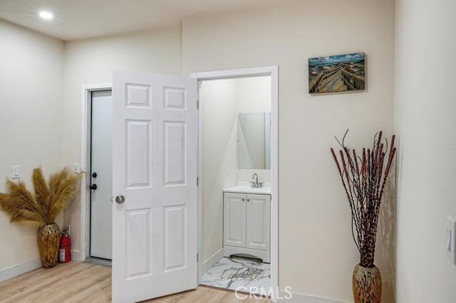 Image 7 of 43 For 2216 St Bernard