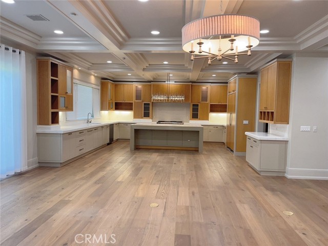1410 Santa Margarita Drive, Arcadia CA: https://media.crmls.org/medias/8e39544e-166f-495c-b283-df722a4959e6.jpg