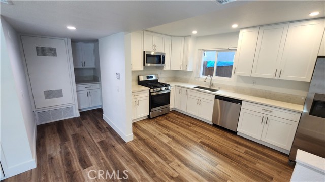 Open kitchen to Great Room