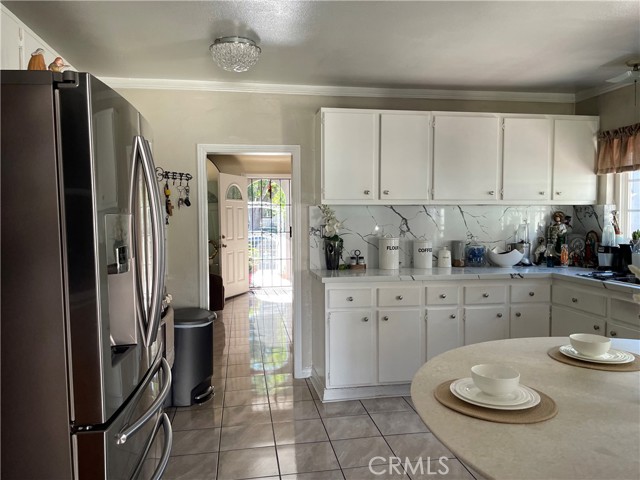 513 S Shelton Street, Santa Ana CA: https://media.crmls.org/medias/8e3aca36-7a0f-4644-8c7e-89b8d1ebfcad.jpg