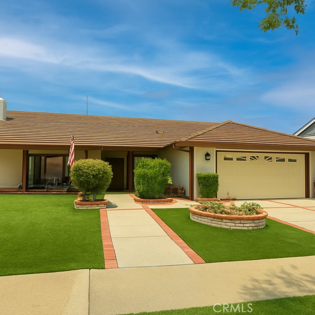 3812 Denwood Avenue, Los Alamitos CA: https://media.crmls.org/medias/8e3c0afc-b694-4792-ac9d-683e57d2fe70.jpg