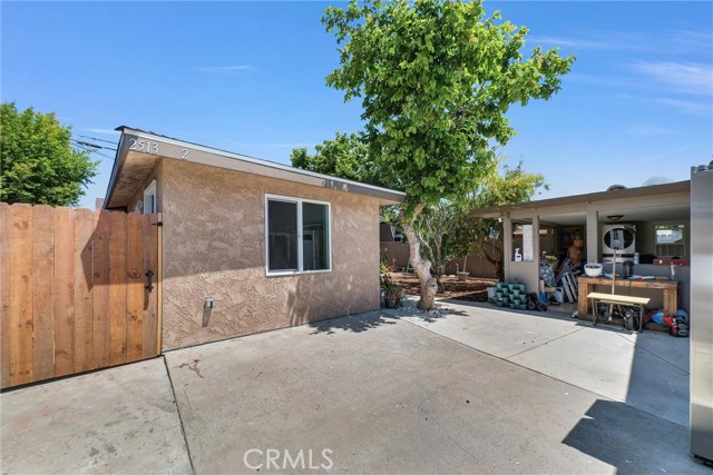 Detail Gallery Image 16 of 23 For 2513 W Occidental, Santa Ana,  CA 92704 - 3 Beds | 1/1 Baths