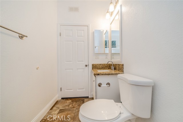 Detail Gallery Image 18 of 39 For 17700 S Avalon Bld #262,  Carson,  CA 90746 - 3 Beds | 2 Baths