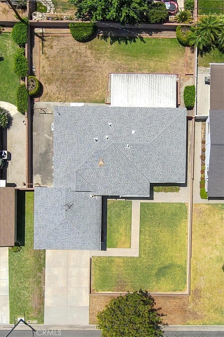 https://media.crmls.org/medias/8e3c379c-277a-4035-828c-a66c7aac0f85.jpg?preset=X-Large