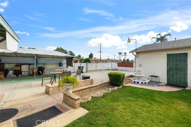 608 Western Avenue, San Bernardino CA: https://media.crmls.org/medias/8e3c9683-f27c-4ef9-9ee8-00556acb526a.jpg