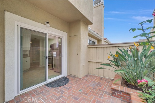 Detail Gallery Image 30 of 32 For 2422 Paseo Circulo, Tustin,  CA 92782 - 2 Beds | 2/1 Baths