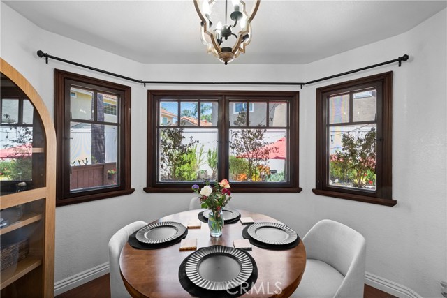 15 Vittoria Street, Laguna Niguel CA: https://media.crmls.org/medias/8e3df3a7-b90a-47f6-b4cb-328c8dc1f057.jpg