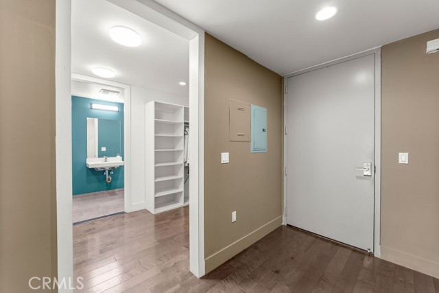 433 Pine Avenue, Long Beach CA: https://media.crmls.org/medias/8e3e34b0-22c8-4ec9-8e2e-c8bbf92d999f.jpg
