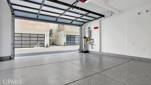 Detail Gallery Image 37 of 45 For 41 Ebb Tide, Newport Beach,  CA 92663 - 4 Beds | 3/1 Baths